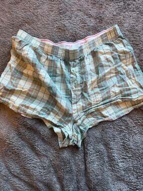 Pink Victoria's Secret Plaid Sleep Shorts Size M Green